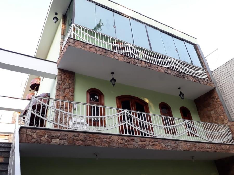 Sobrado à venda com 3 quartos, 415m² - Foto 1