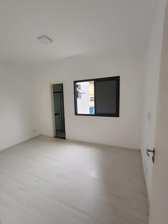 Sobrado à venda e aluguel com 1 quarto, 120m² - Foto 9