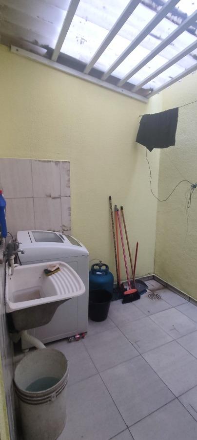 Sobrado à venda com 1 quarto, 60m² - Foto 2