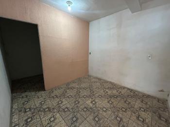 Casa para Aluguel por R$900,00/Mês com 1 dormitório, 1 banheiro e 1 cozinha - Jardim das camelias, São  paulo / SP