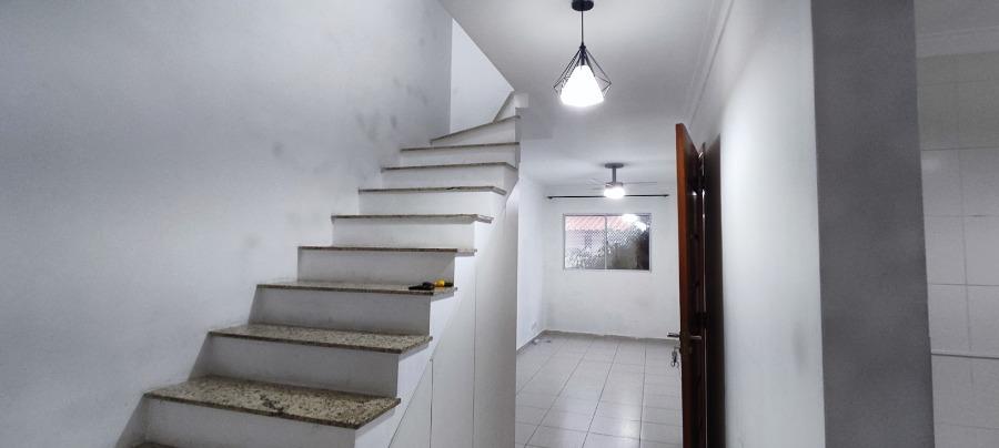 Sobrado à venda com 2 quartos, 100m² - Foto 13