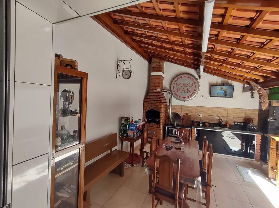 Casa à venda com 3 quartos, 120m² - Foto 4