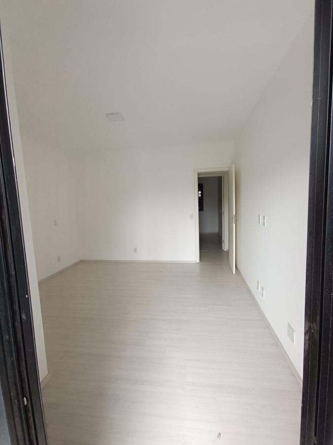 Sobrado à venda e aluguel com 1 quarto, 120m² - Foto 14