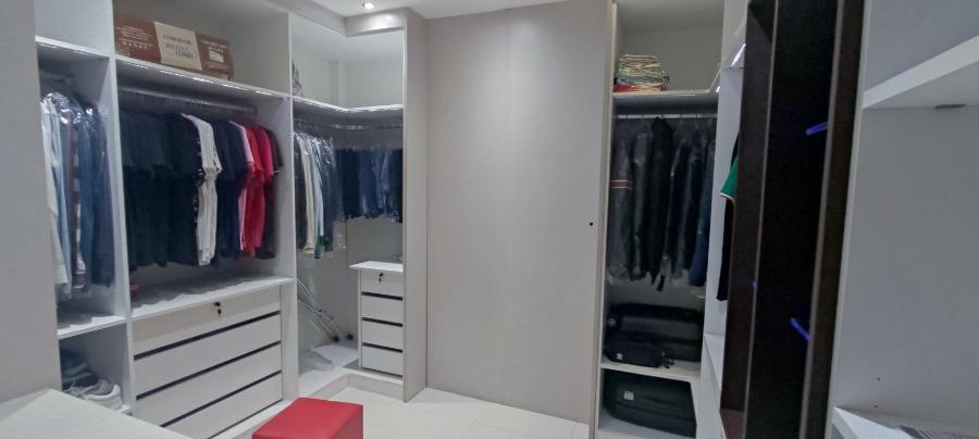 Casa à venda com 1 quarto, 120m² - Foto 17