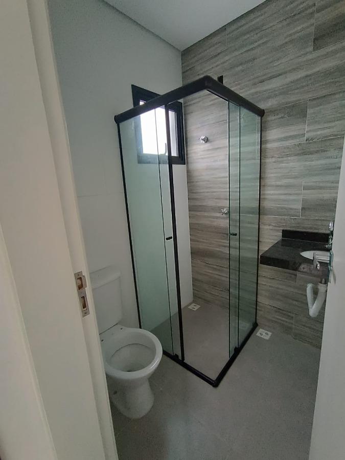 Sobrado à venda e aluguel com 1 quarto, 120m² - Foto 13