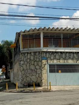Sobrado para Venda por R$560.000,00 com 180m², 4 dormitórios, 2 vagas e 4 banheiros - Vila jacuí, São paulo / SP - Foto 3