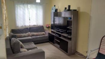 Sobrado para Venda por R$360.000,00 com 2 dormitórios, 1 vaga e 2 banheiros - Limoeiro, São paulo / SP