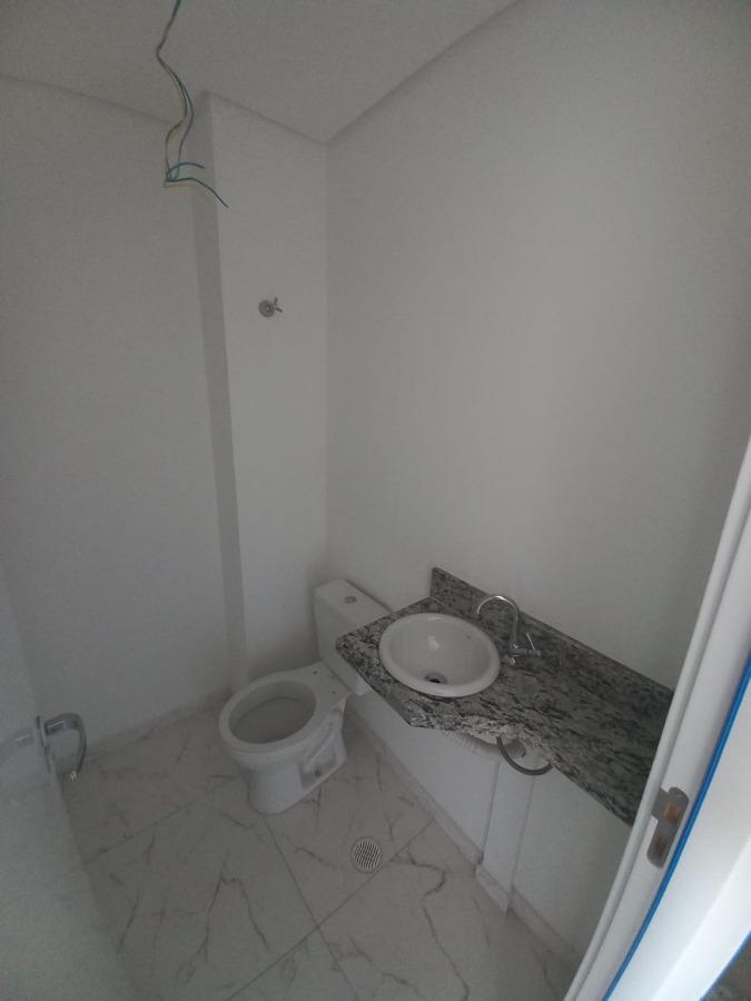 Apartamento à venda com 2 quartos, 70m² - Foto 5