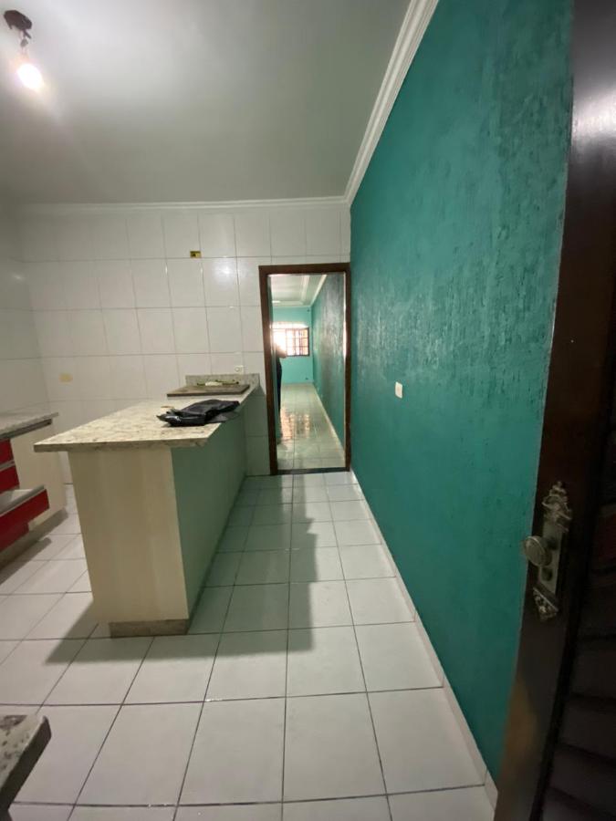 Sobrado à venda com 2 quartos, 120m² - Foto 4