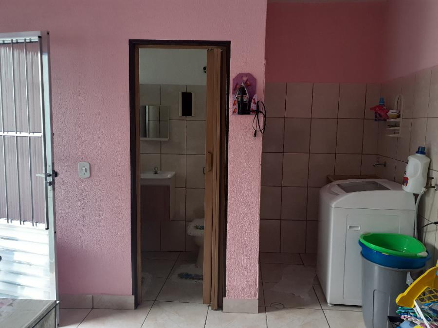 Casa à venda com 2 quartos, 80m² - Foto 9