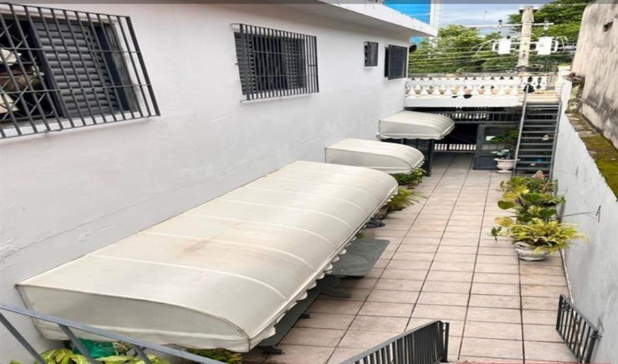 Sobrado à venda com 4 quartos, 120m² - Foto 14