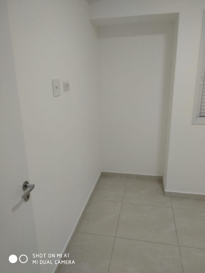 Apartamento para alugar com 1 quarto, 120m² - Foto 5