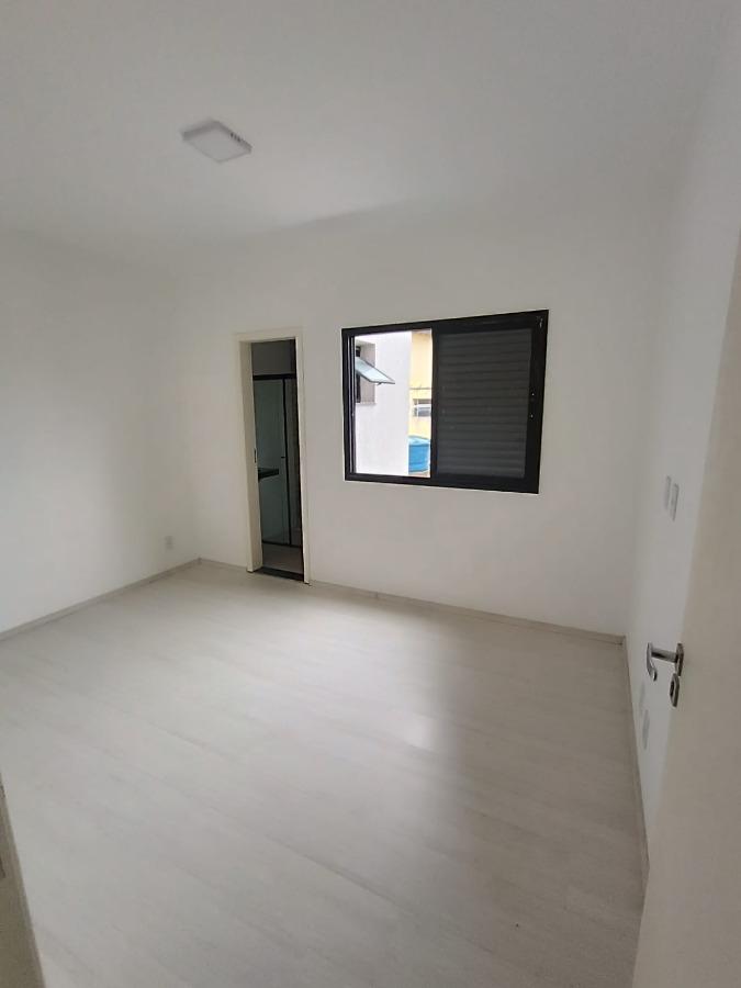 Sobrado à venda e aluguel com 1 quarto, 120m² - Foto 11