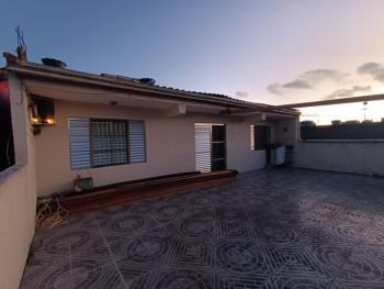 Sobrado para Venda por R$1.000.000,00 com 250m², 7 dormitórios, 5 vagas e 5 banheiros - Itaim paulista, São paulo / SP