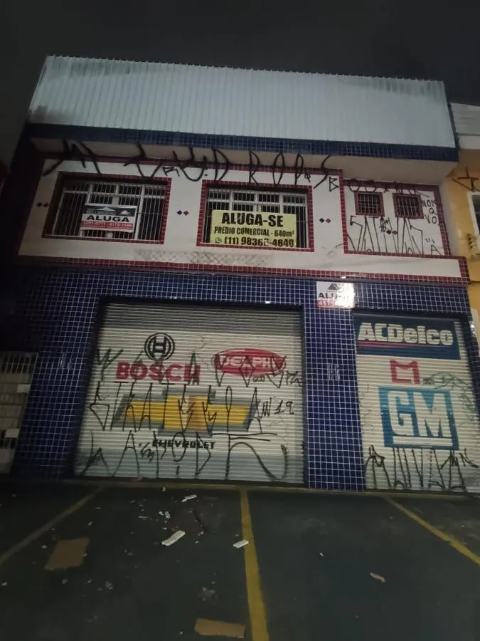Comércios na Vila Curuça