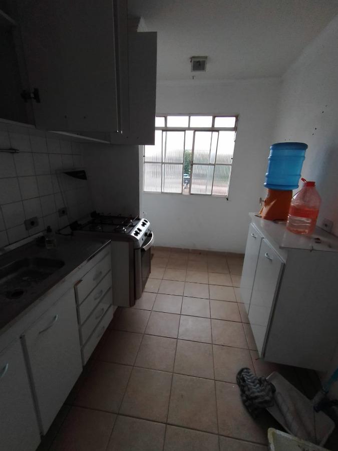 Apartamento à venda com 2 quartos, 46m² - Foto 12