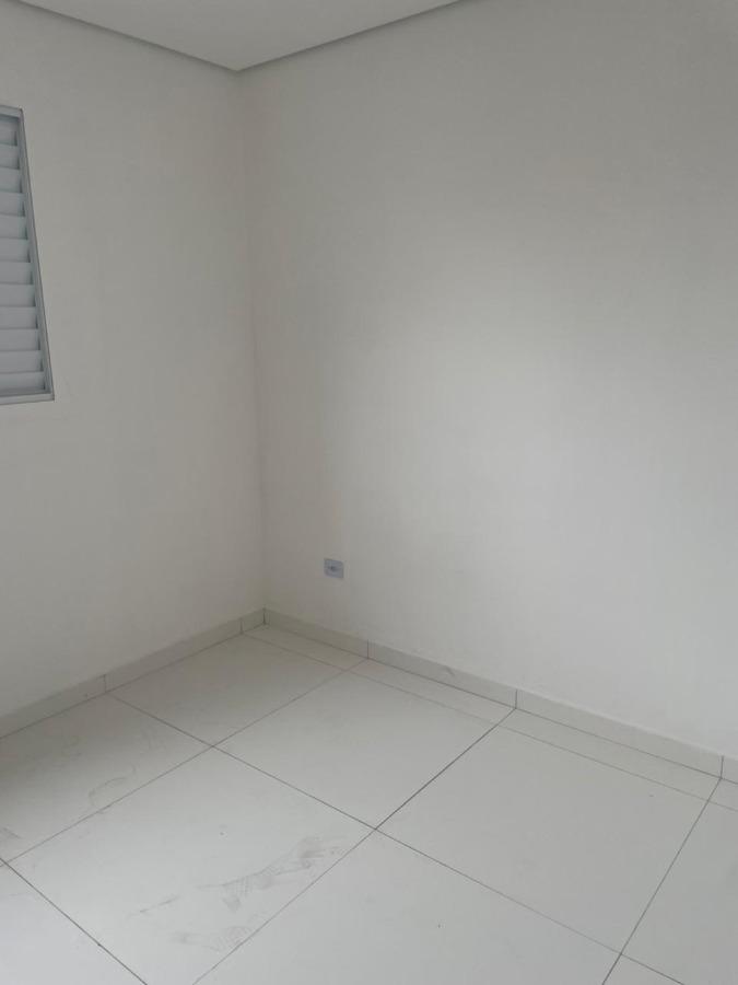 Apartamento à venda com 2 quartos, 30m² - Foto 11