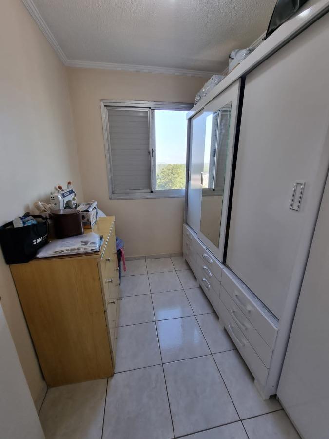 Apartamento à venda com 3 quartos, 55m² - Foto 11