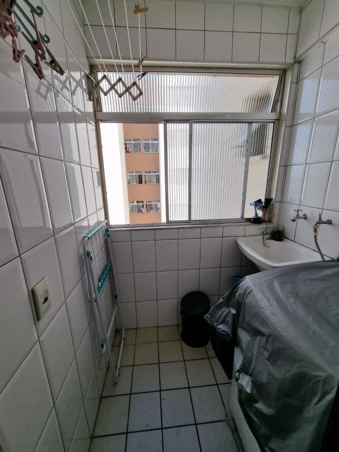 Apartamento à venda com 3 quartos, 55m² - Foto 3