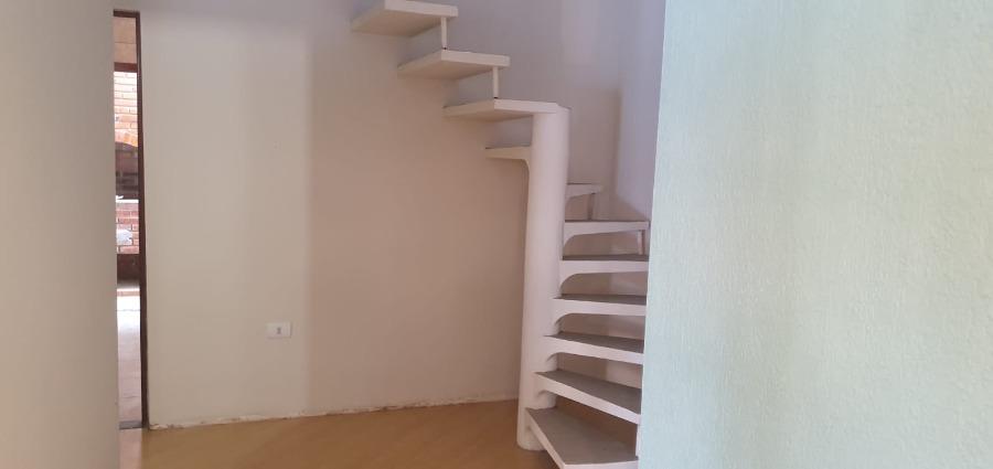 Sobrado à venda com 2 quartos, 110m² - Foto 3