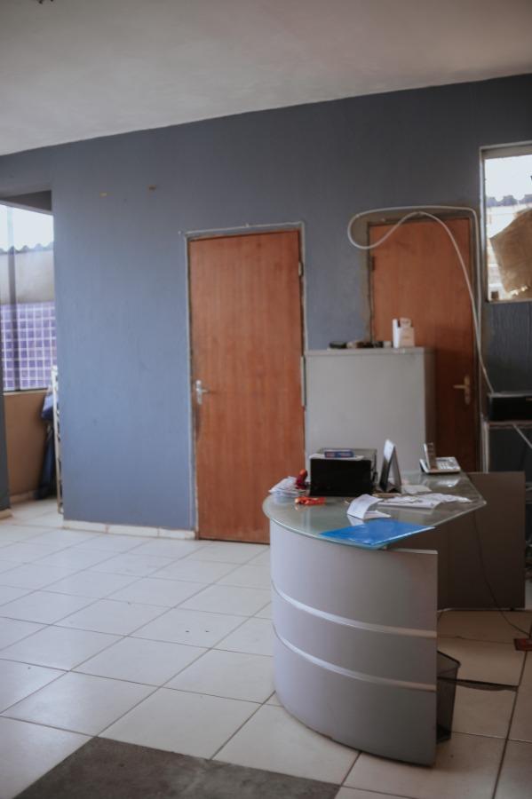 Prédio Inteiro à venda com 1 quarto, 500m² - Foto 8