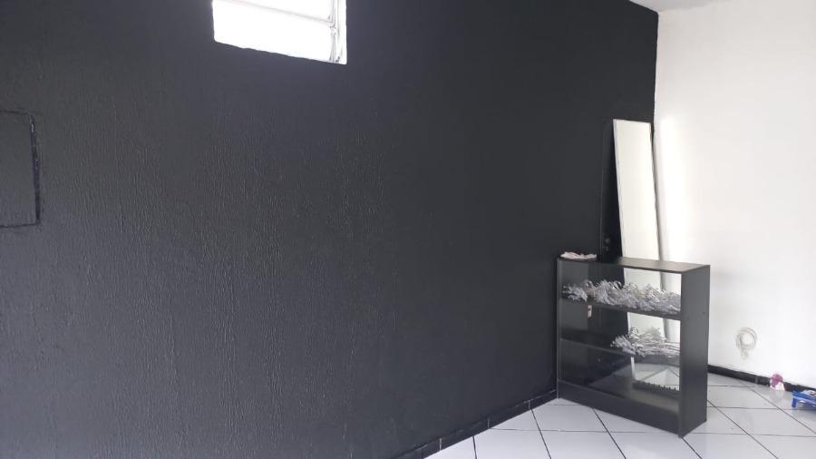 Casa à venda com 3 quartos, 147m² - Foto 1