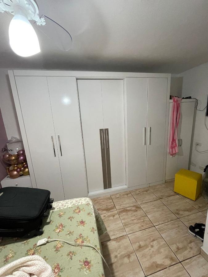 Casa à venda com 3 quartos, 210m² - Foto 11