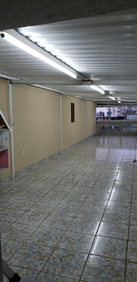 Sobrado à venda com 1 quarto, 120m² - Foto 2