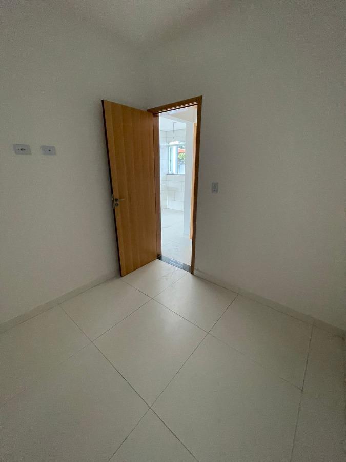 Apartamento à venda com 2 quartos, 40m² - Foto 8