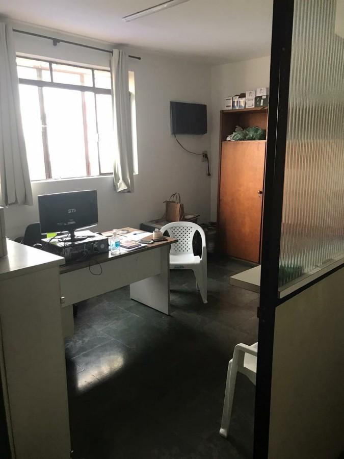 Prédio Inteiro à venda com 1 quarto, 1100m² - Foto 8