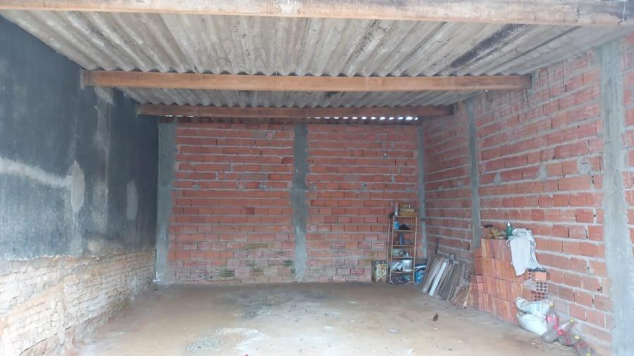 Terreno à venda com 1 quarto, 207m² - Foto 2