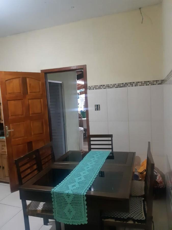 Casa à venda com 1 quarto, 120m² - Foto 4