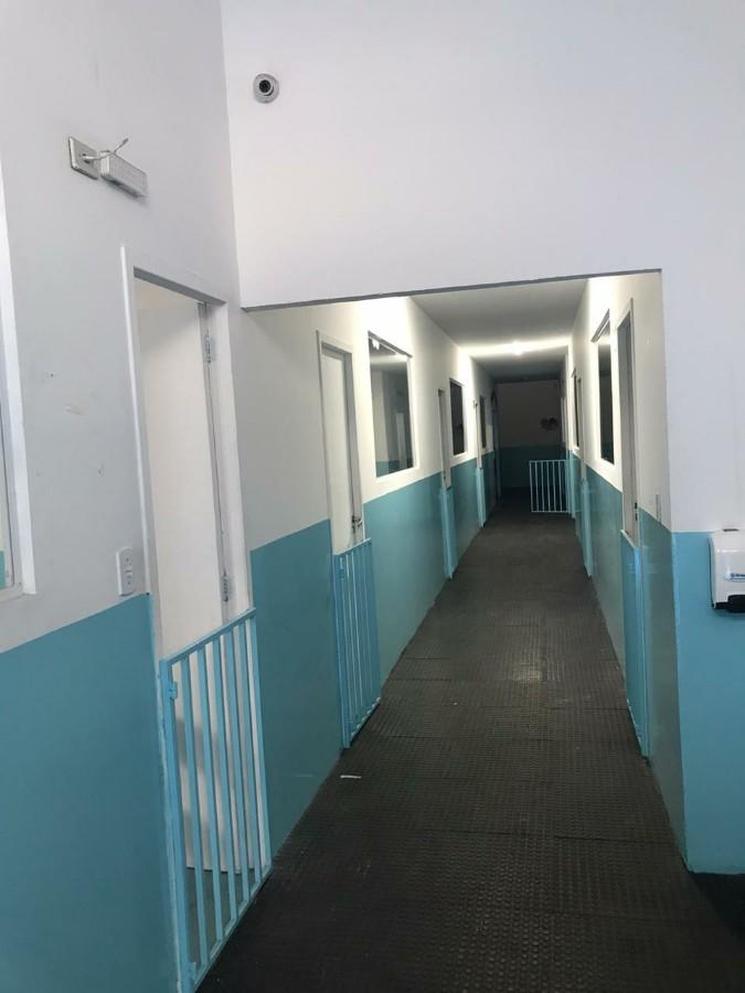 Prédio Inteiro à venda com 1 quarto, 1100m² - Foto 1