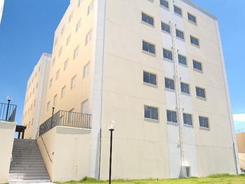 Apartamento para Venda por R$215.000,00 com 40m², 2 dormitórios, 1 vaga e 1 banheiro - Vila miranda, Itaquaquecetuba / SP