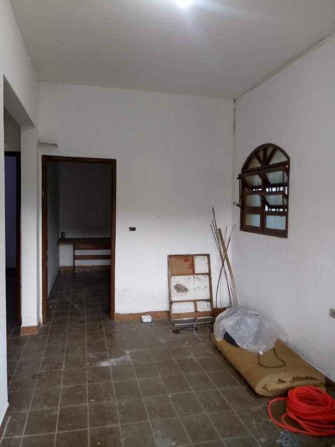 Casa à venda com 3 quartos, 300m² - Foto 10