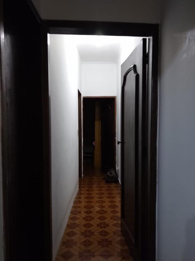 Casa à venda e aluguel com 3 quartos, 200m² - Foto 13