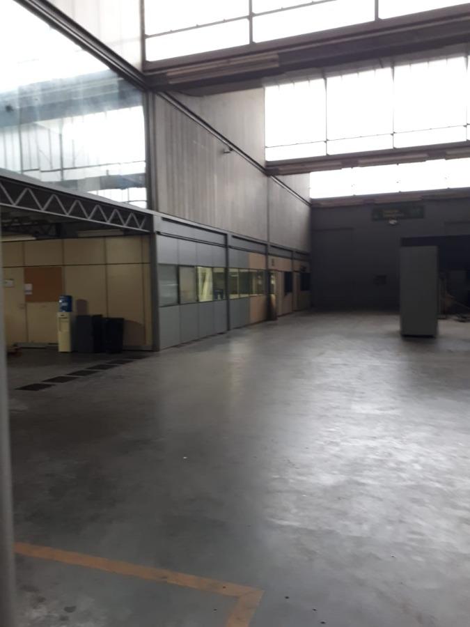 Prédio Inteiro à venda com 1 quarto, 22000m² - Foto 4