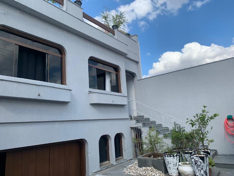 Sobrado, 3 quartos, 240 m² - Foto 2