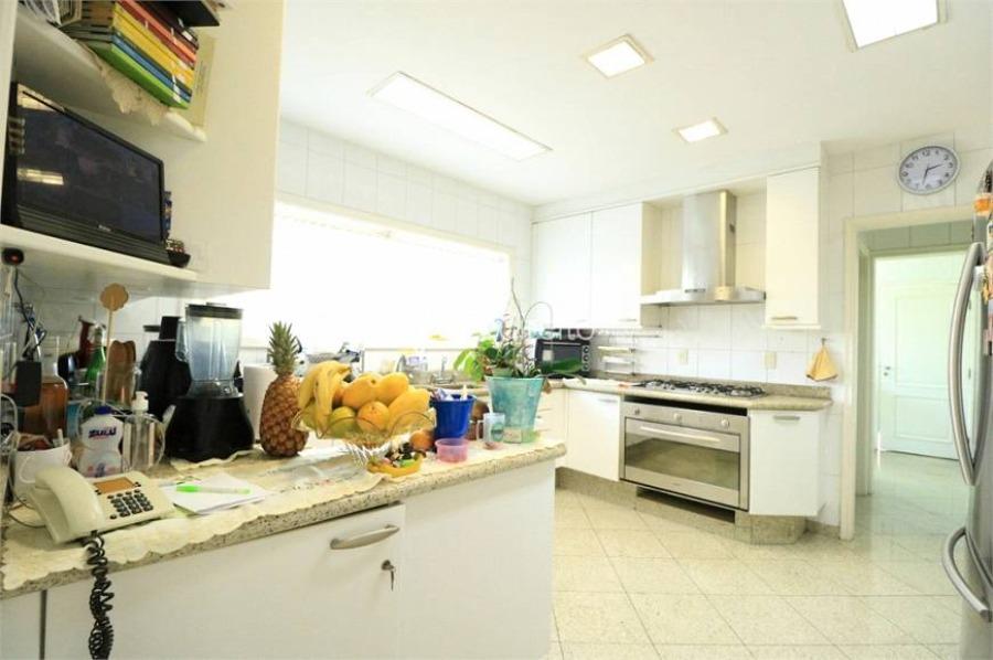 Sobrado, 1 quarto, 1090 m² - Foto 11