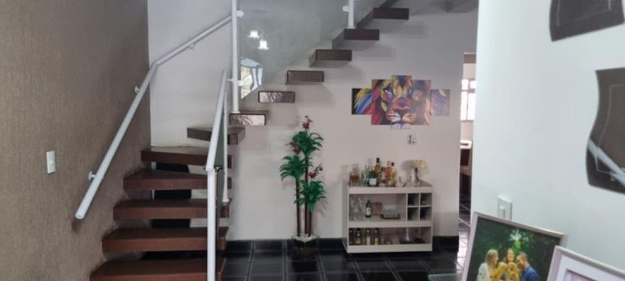 Sobrado, 3 quartos, 360 m² - Foto 3