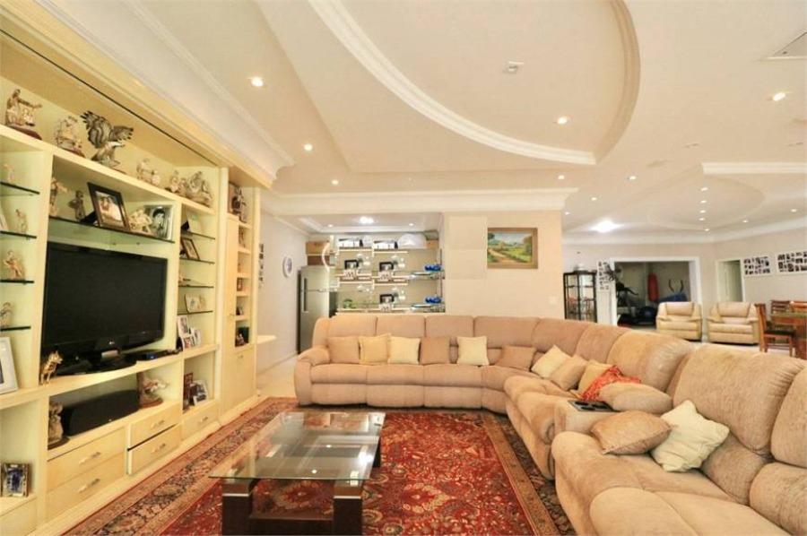 Sobrado, 1 quarto, 1090 m² - Foto 2