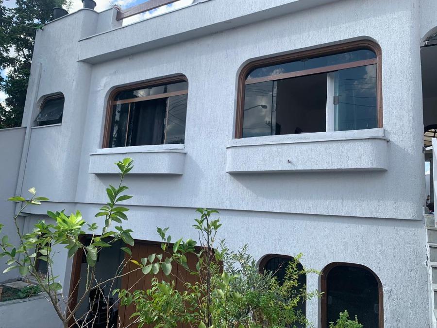 Sobrado, 3 quartos, 240 m² - Foto 1