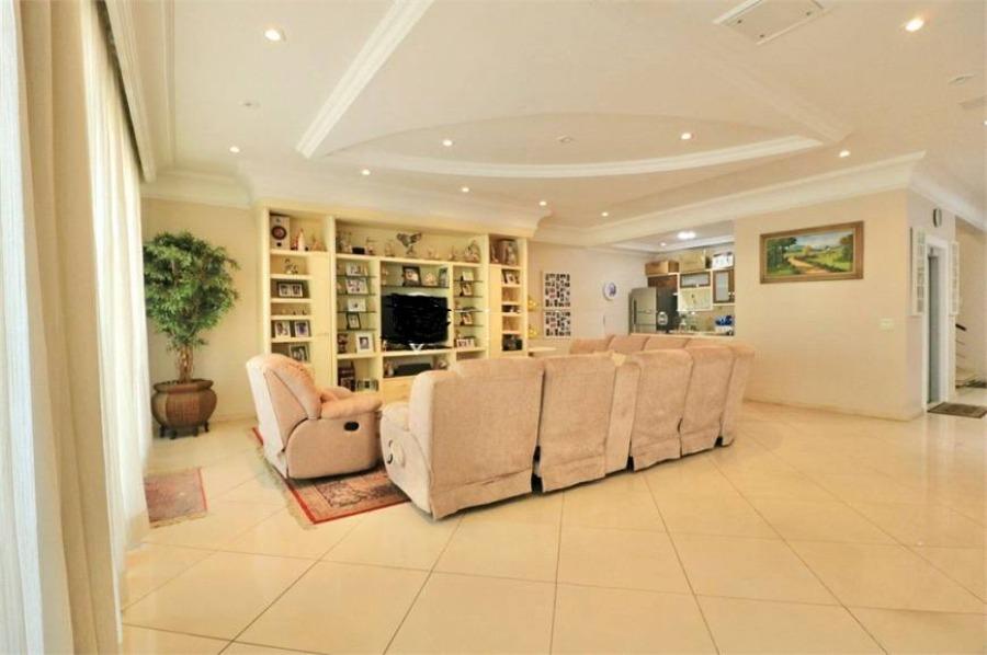 Sobrado, 1 quarto, 1090 m² - Foto 5