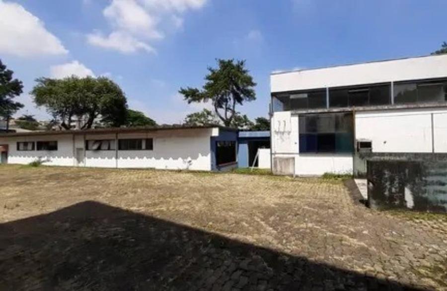 Prédio Inteiro, 5000 m² - Foto 1