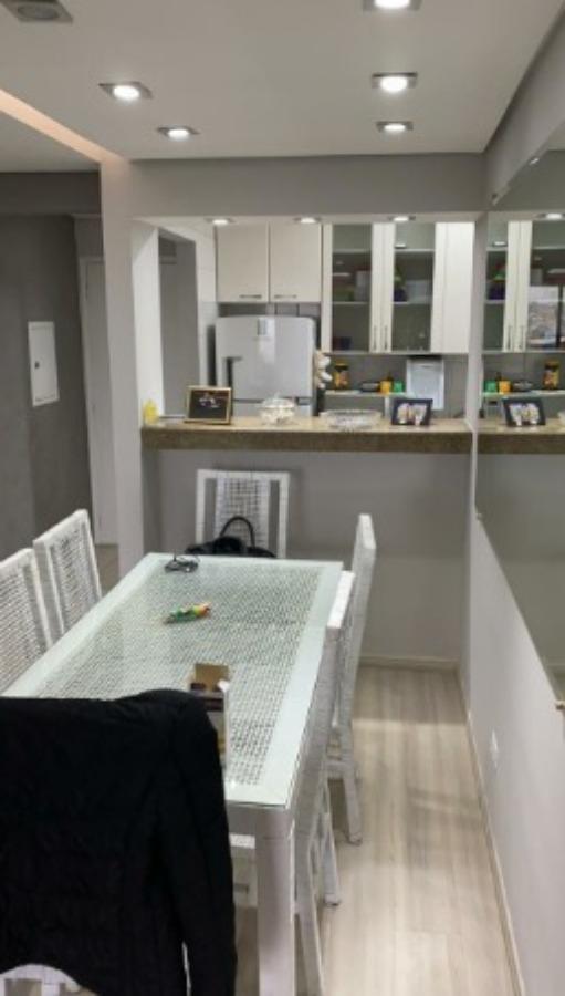 Apartamento à venda com 2 quartos, 65m² - Foto 2