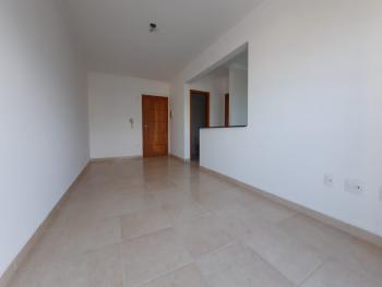 Apartamento para Venda por R$248.000,00 com 45m², 1 dormitório, 1 vaga e 1 banheiro - Caiçara, Praia grande / SP