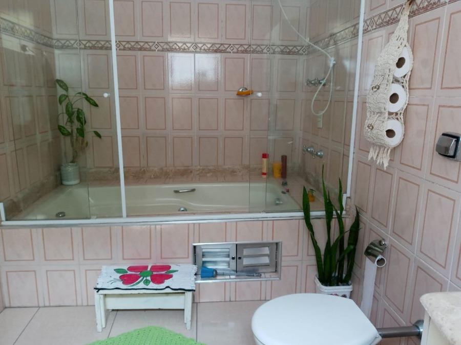 Casa, 3 quartos, 200 m² - Foto 11