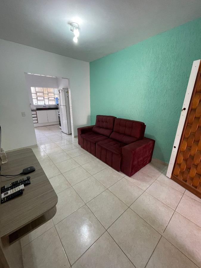 Casa à venda com 2 quartos, 180m² - Foto 8