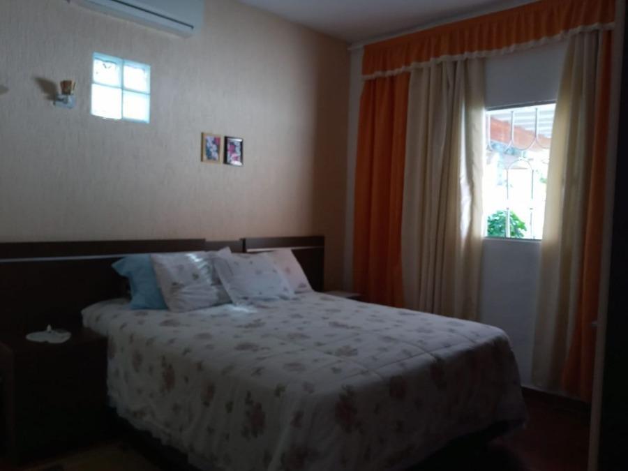 Casa, 3 quartos, 200 m² - Foto 13