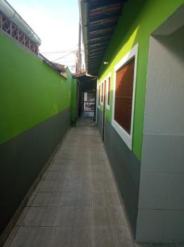 Casa para Venda por R$315.000,00 com 140m², 2 dormitórios, 1 suite e 2 vagas - Bal. maracanã, Praia grande / SP